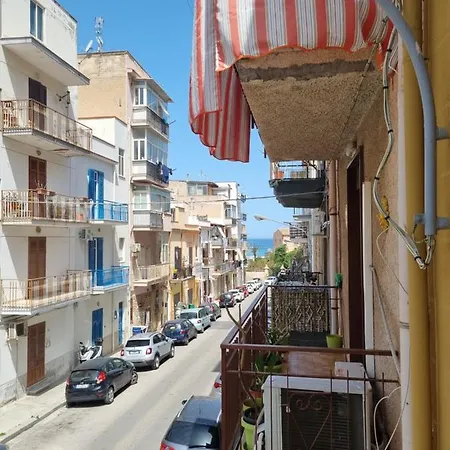 L'angolo Dei Barcaioli Appartamento *
